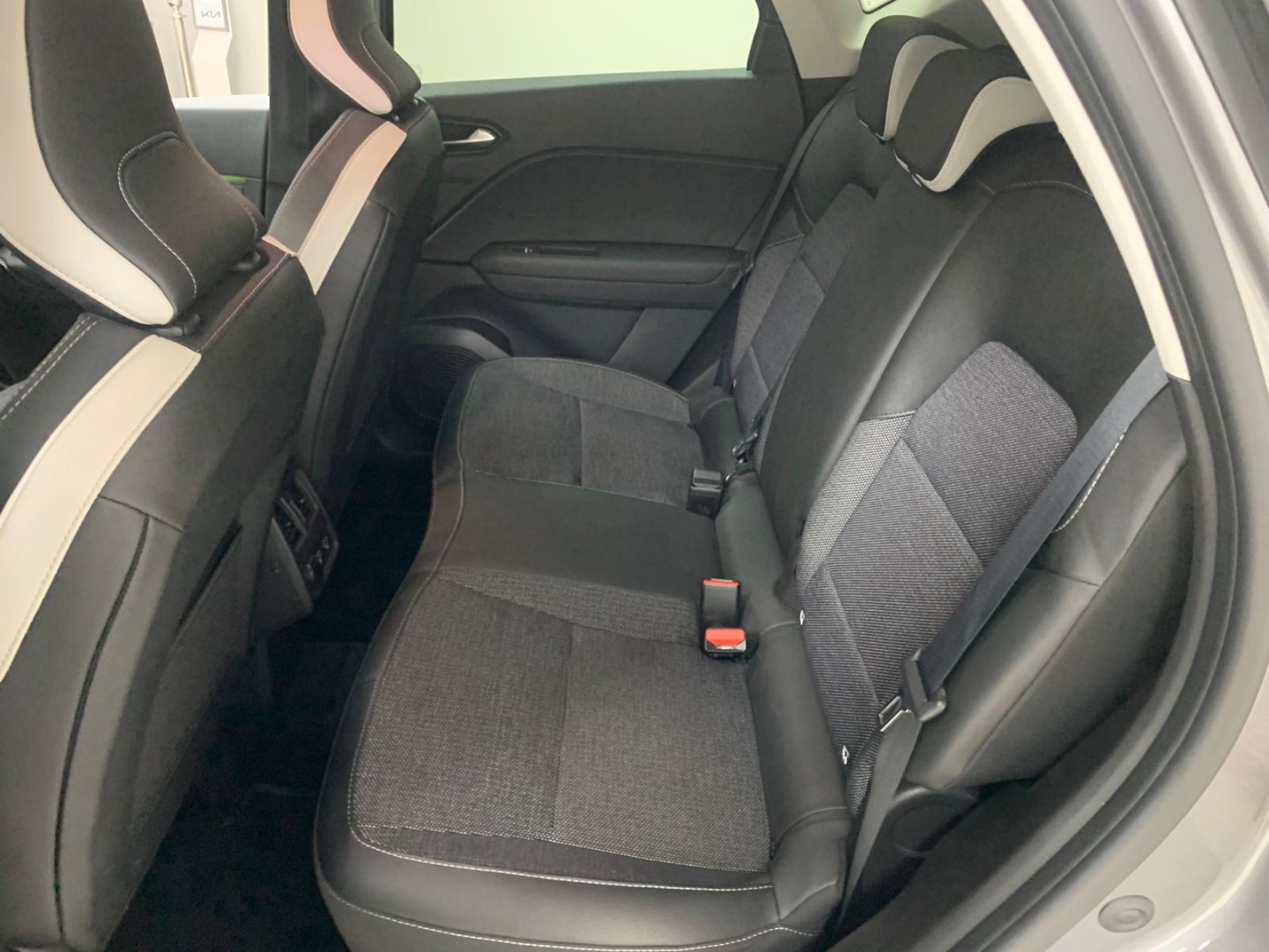 0fdf7e71-5363-4d7a-9b55-9175717949d3