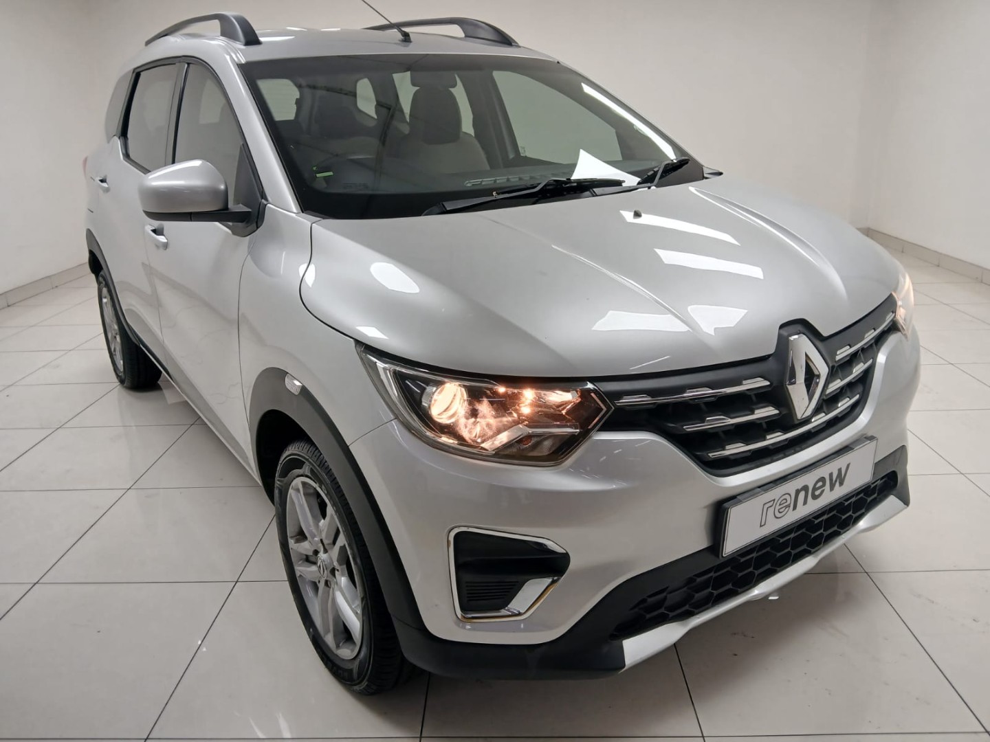 2aeff57c-4242-4c75-9de7-8e3951e784c8