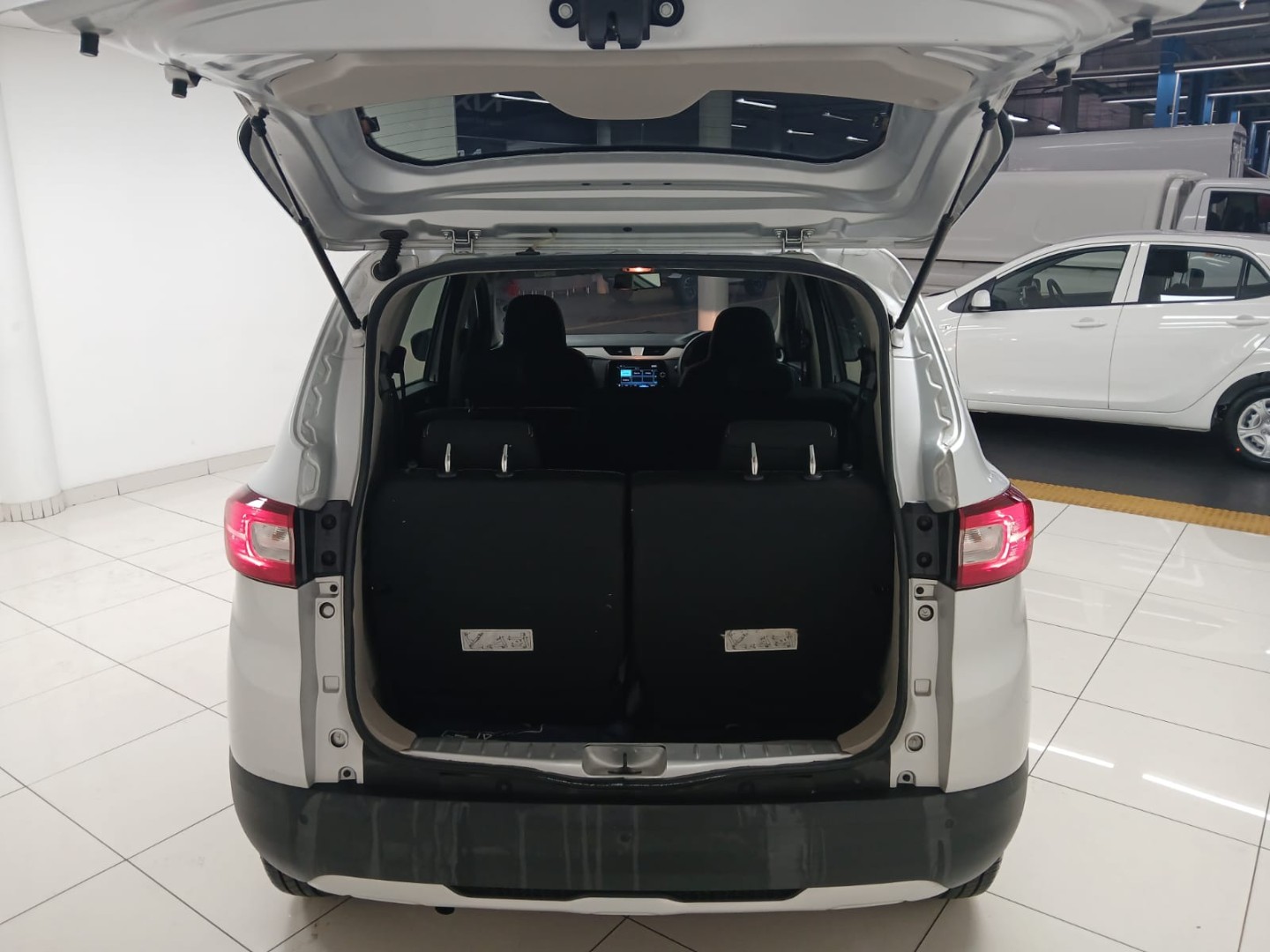 2ec08df6-6898-468e-9384-4fabe2dc2ed2