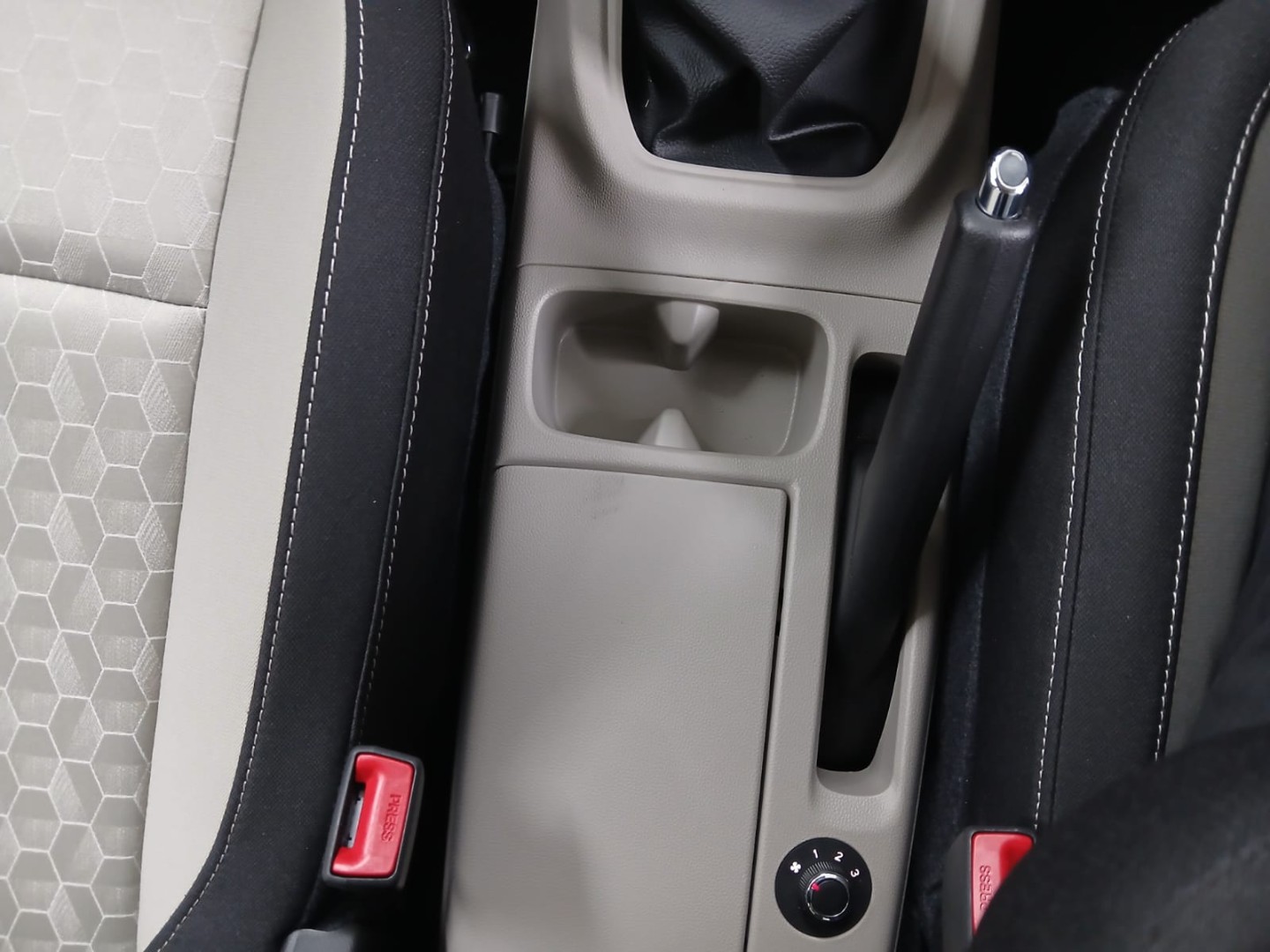 337b626f-f3b0-4fa8-a4cb-b4e2f1b25840