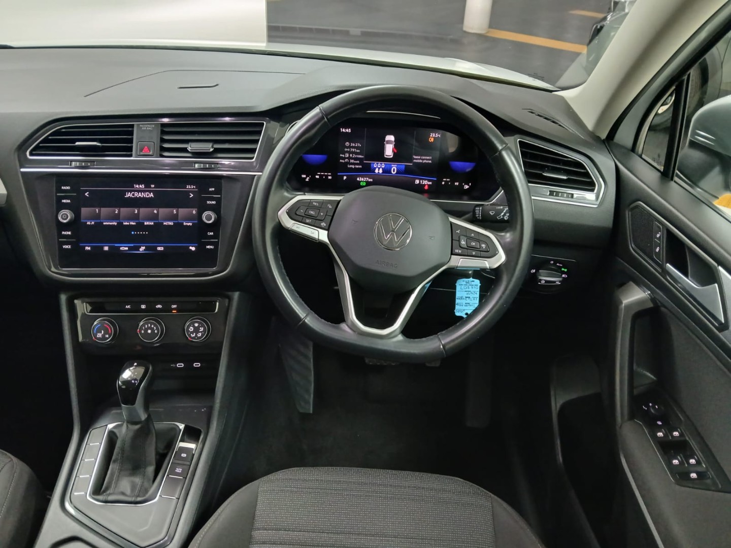 403d2dfc-0058-4833-88cb-9e4c3745341e