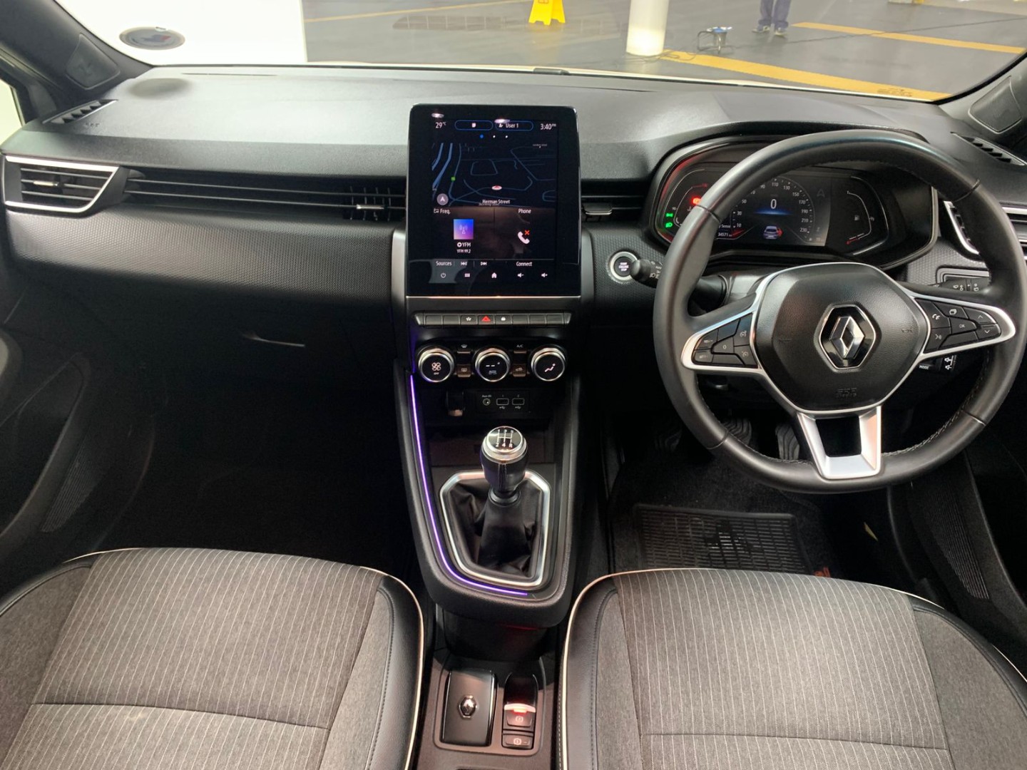 665624a7-4adf-4d35-bf2c-d0ec133eebd1