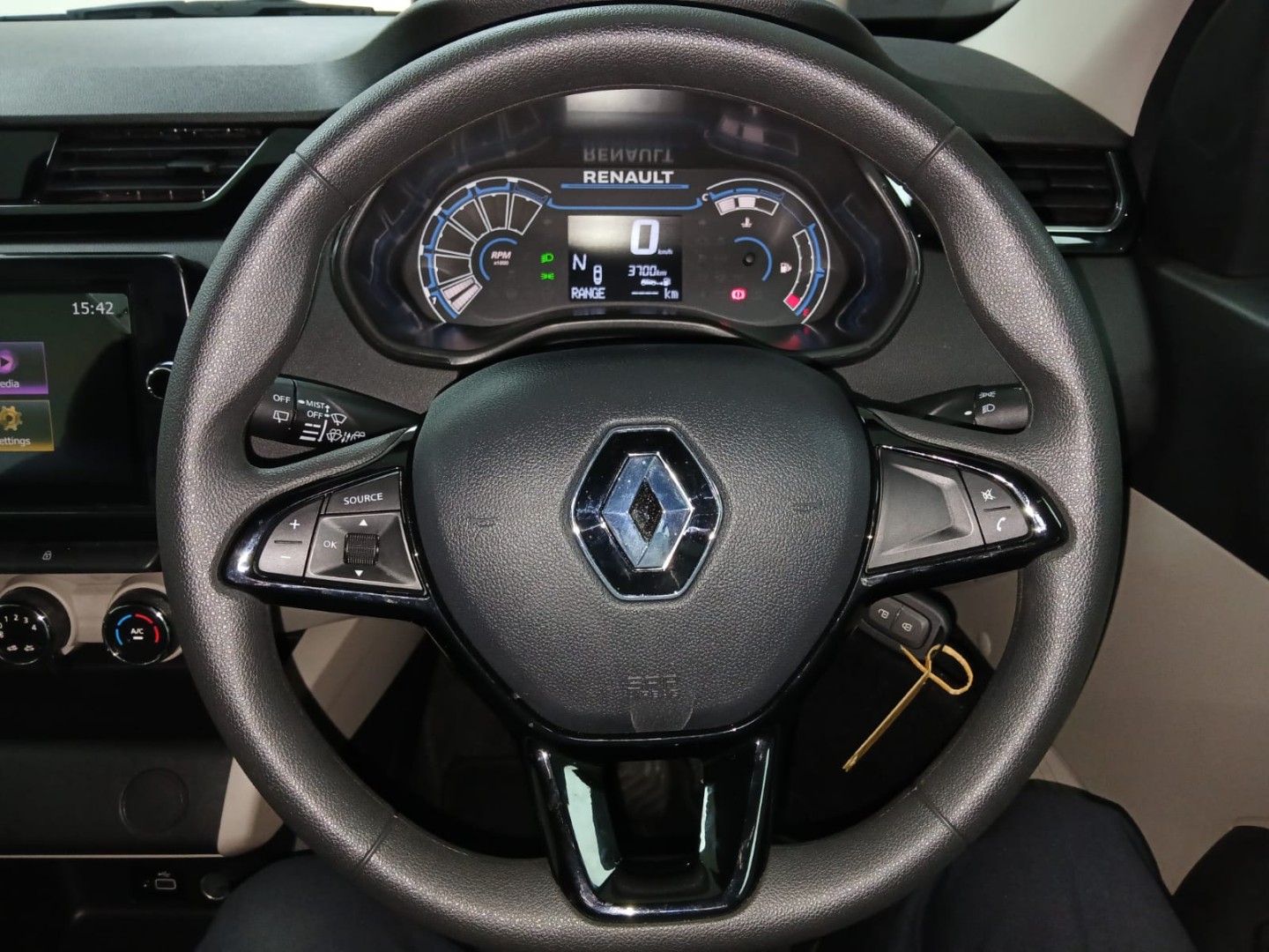 670c8577-db43-4ee7-a93b-7e57445365b2