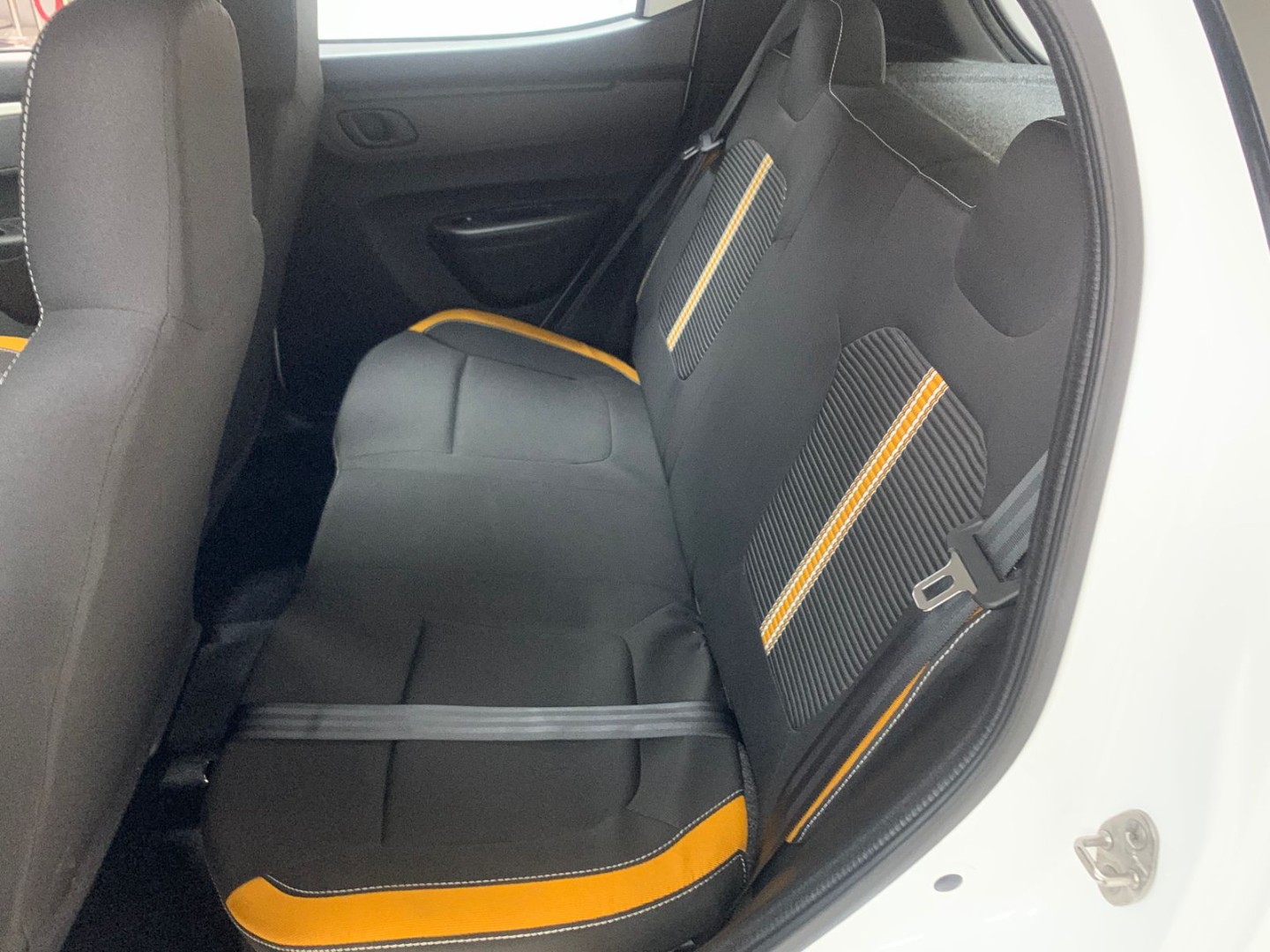 6bd95835-a926-4546-8db7-61a7f646d47f