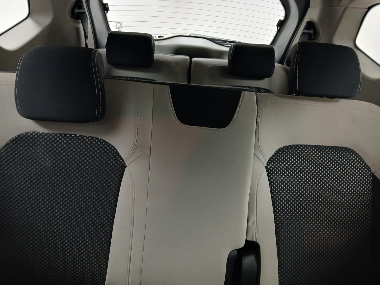 74db5761-aa54-48fc-9dc0-2764cba1cb2e