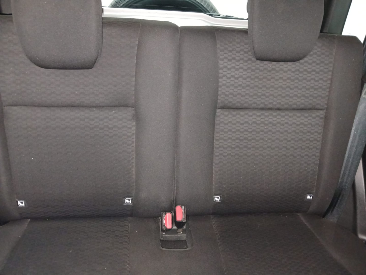 875b4452-2a99-4e6b-97a5-82c4eebe8eef