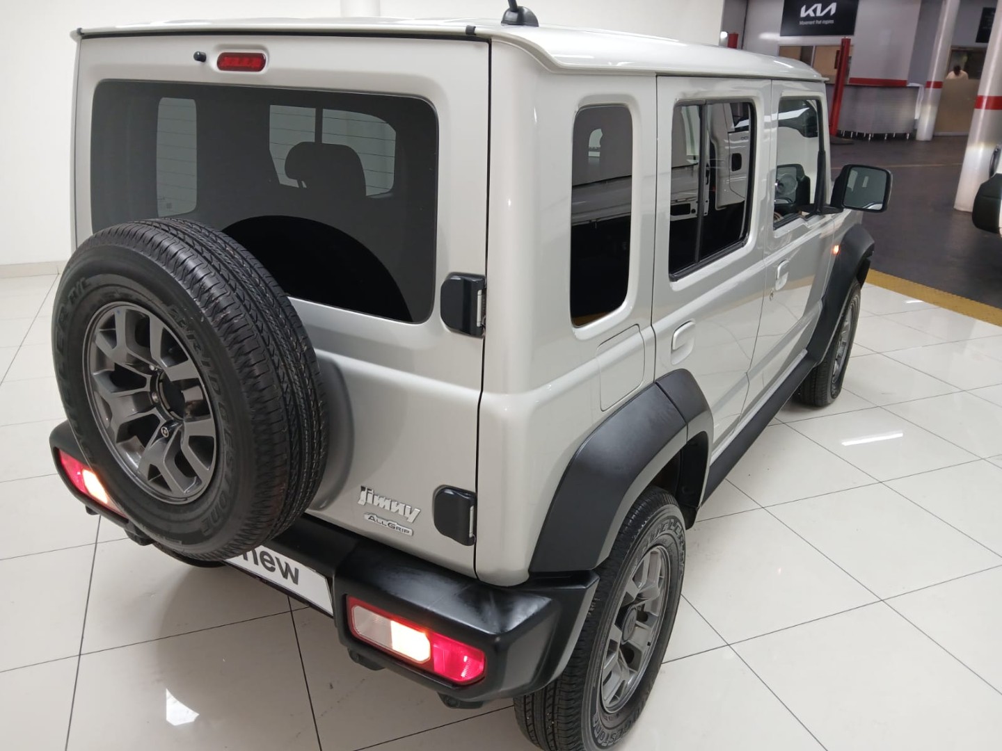 93d46d6a-072b-4031-9ff3-77c71bd84913