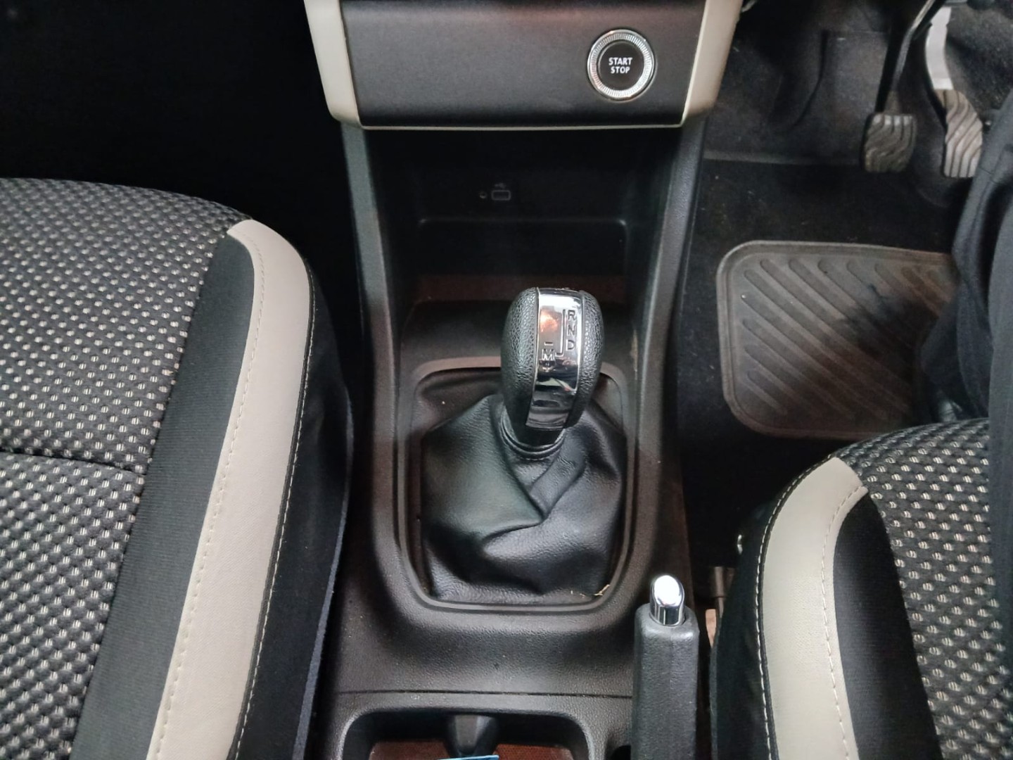 d642727c-1d2a-45d9-9a0d-79a188fa7143