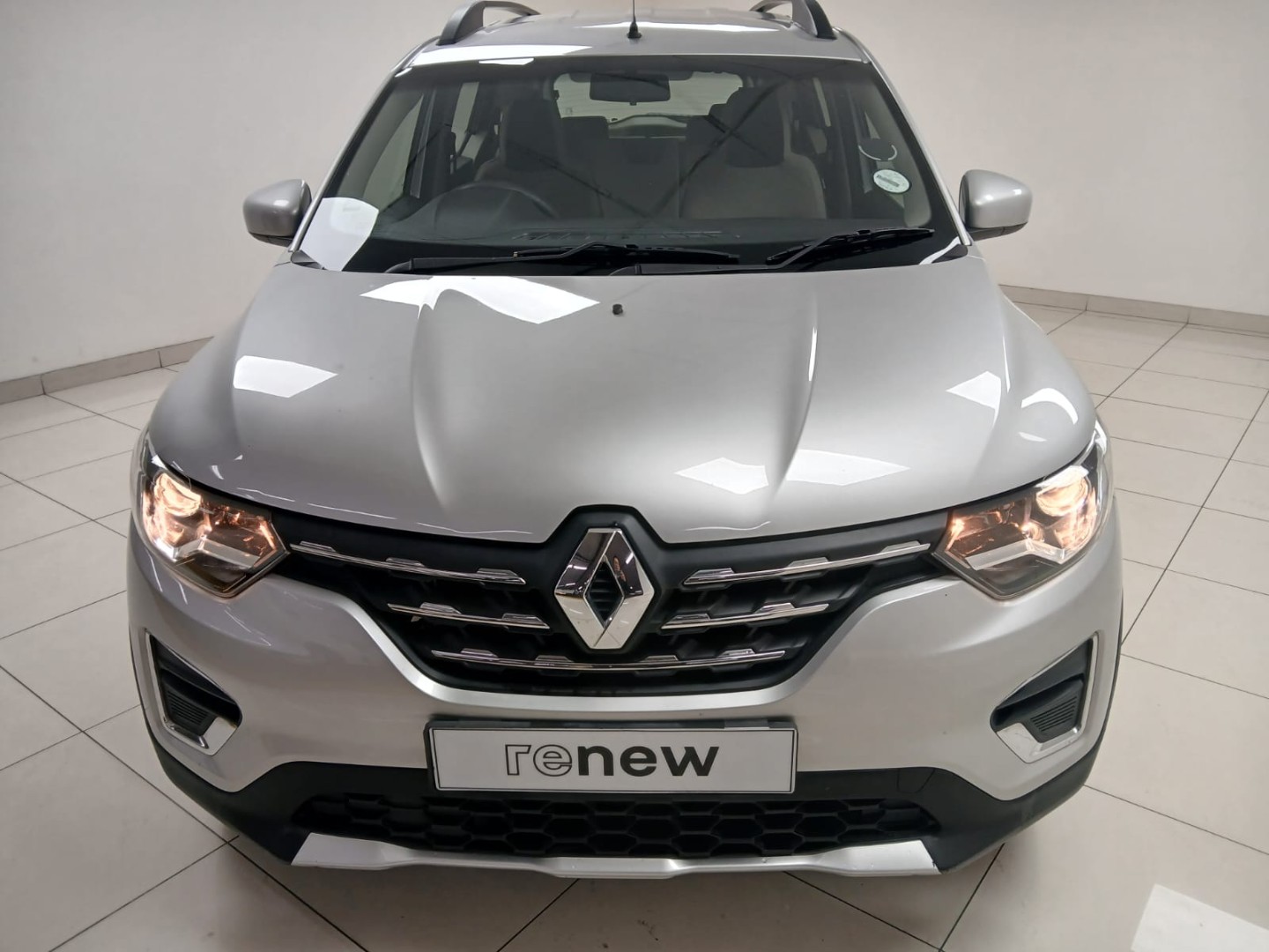 e1a6200a-df7b-40e5-8dc5-38e7f36c13e4