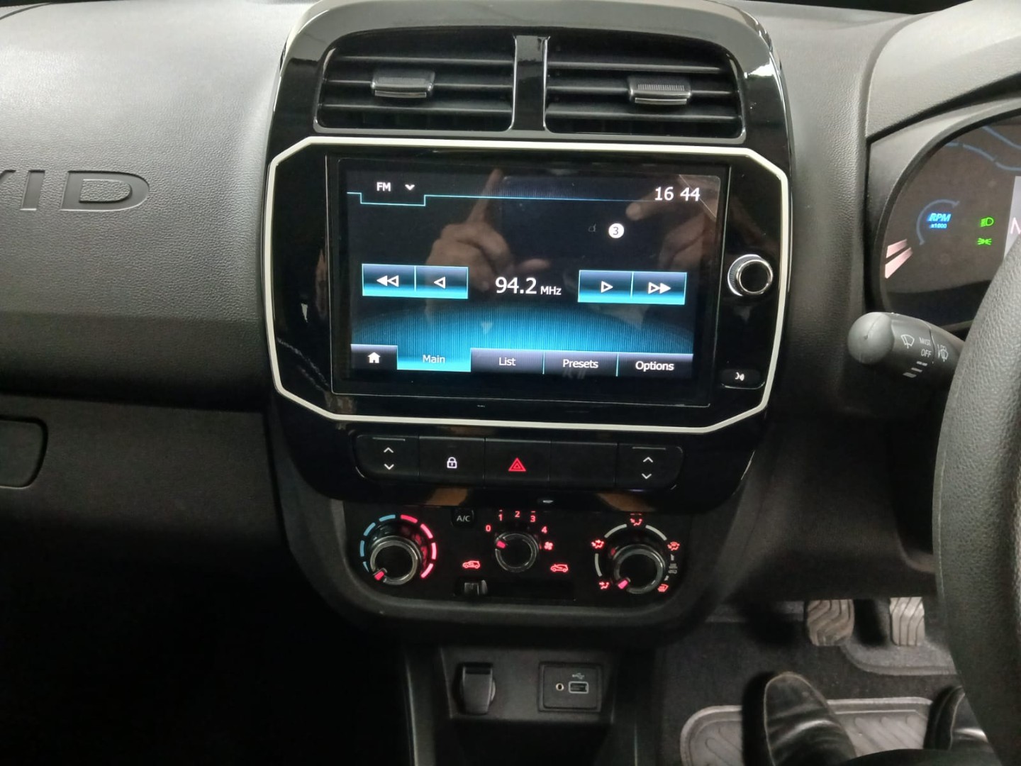 fcde965f-608b-45ec-89df-cfca9bfee323