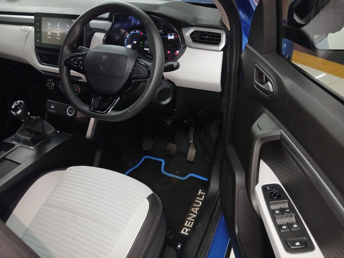 03531437-141e-44be-9d74-428ce8c9975e