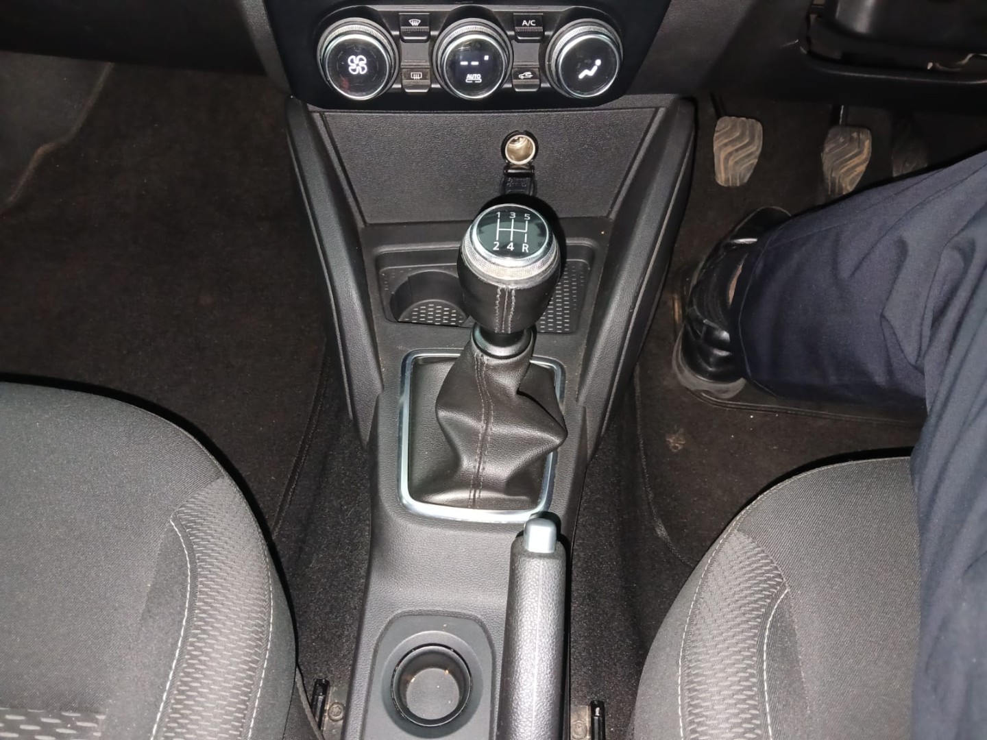 515de185-206b-4af1-8b76-44d2e5568cad