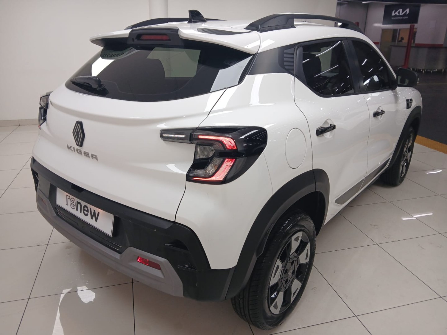 553ff33a-4c41-4238-b521-7d511849406c