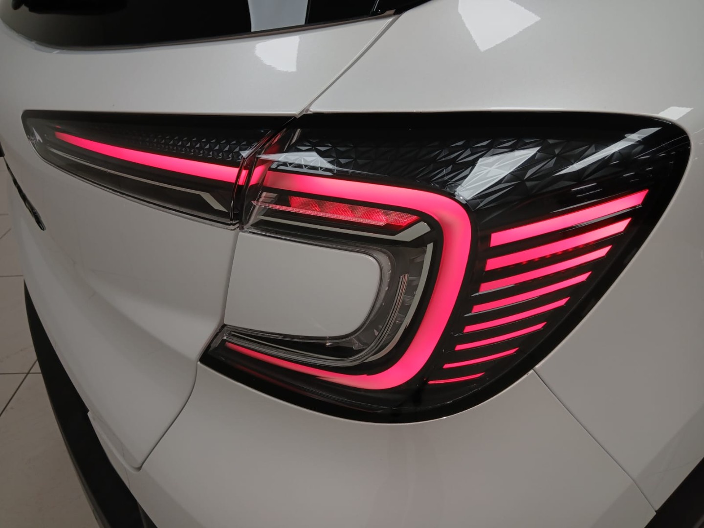 779490e8-b52c-48b0-abe7-8dcb6a34e35f