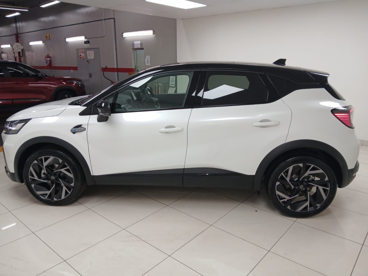 7beb2c6c-294b-4a81-8c82-ccb08d4beabc