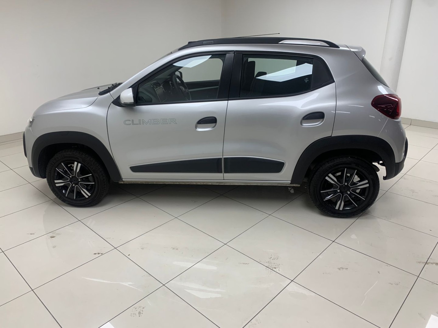 9b5c819e-91ae-47c8-ab92-54ab1b20509a