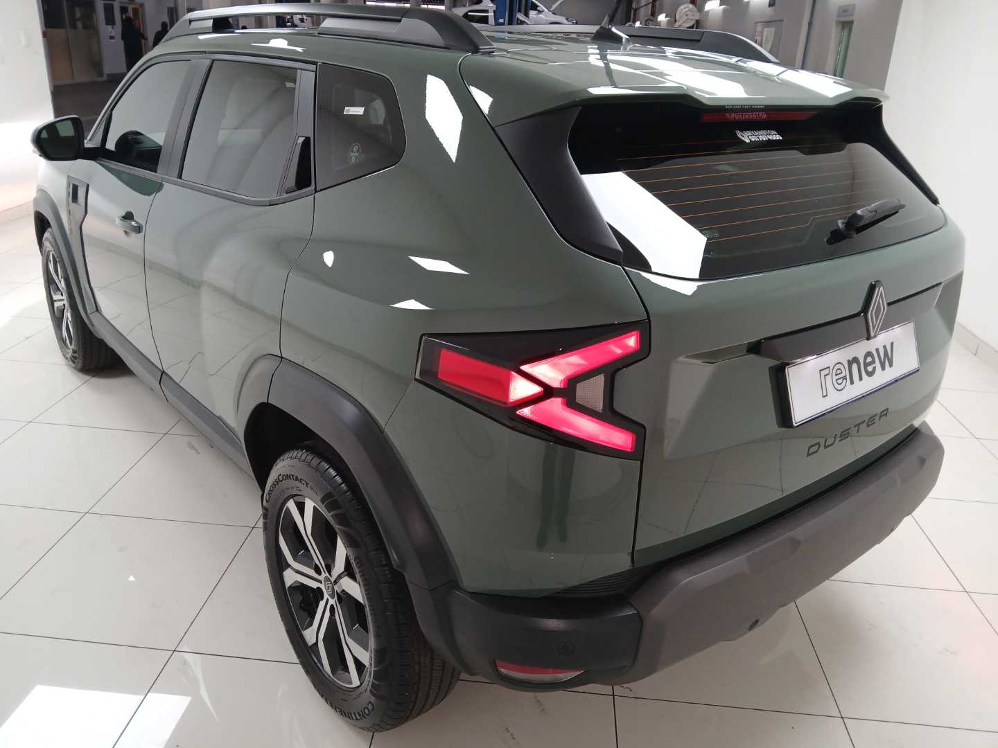 b5a78c74-7e17-4bb2-95a5-538216b5dda1