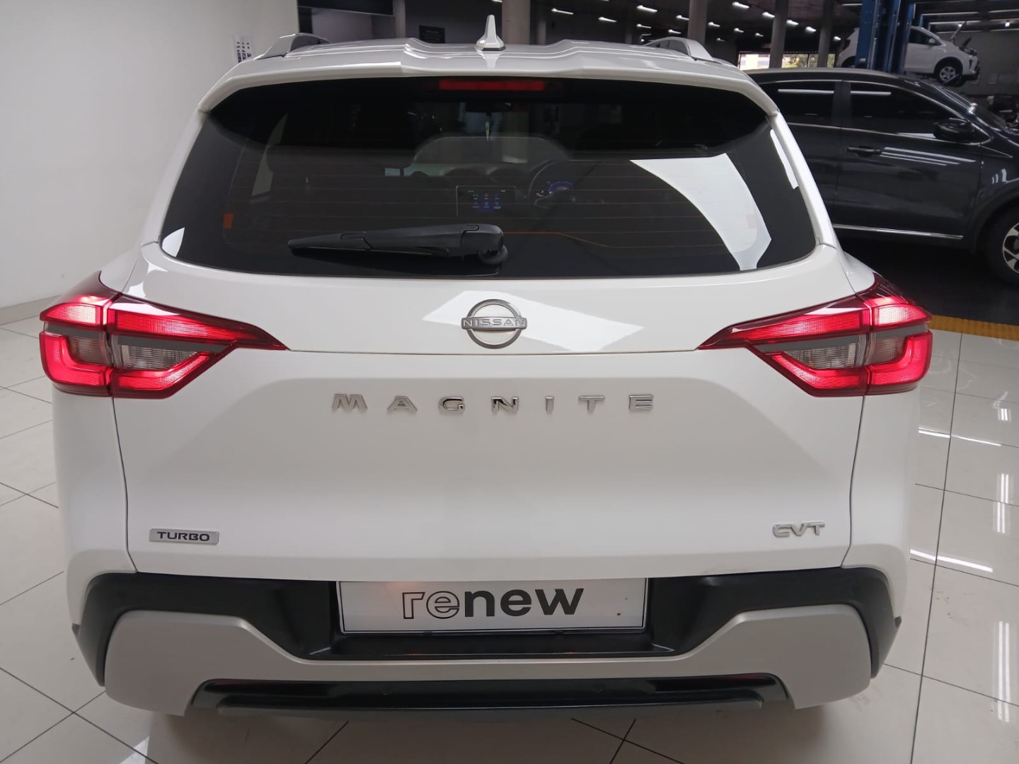 b8a8127c-8ee6-41d8-bb8f-5cfe59f3794b