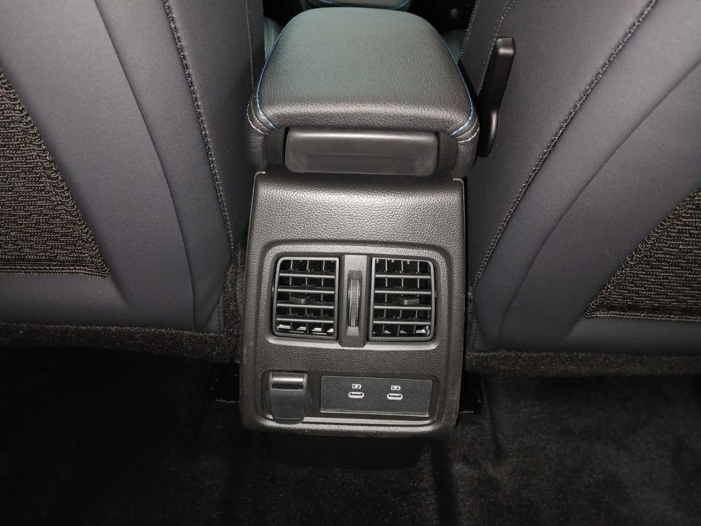 cfebf8a6-9482-4568-82fc-ce0f6f992049