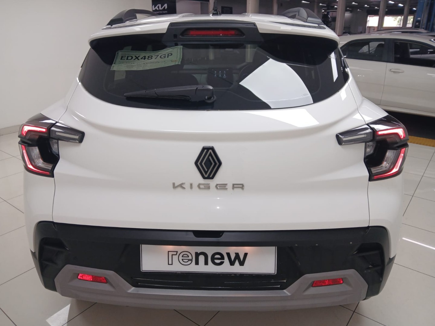 d18af1a3-b1c0-4fb6-b97a-f2fdd0aaec08