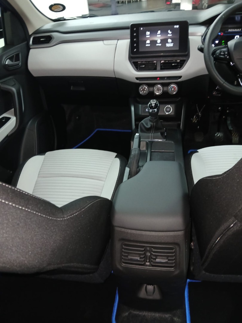 df66f3f3-e0ff-4153-a1ce-748a69b2c38b