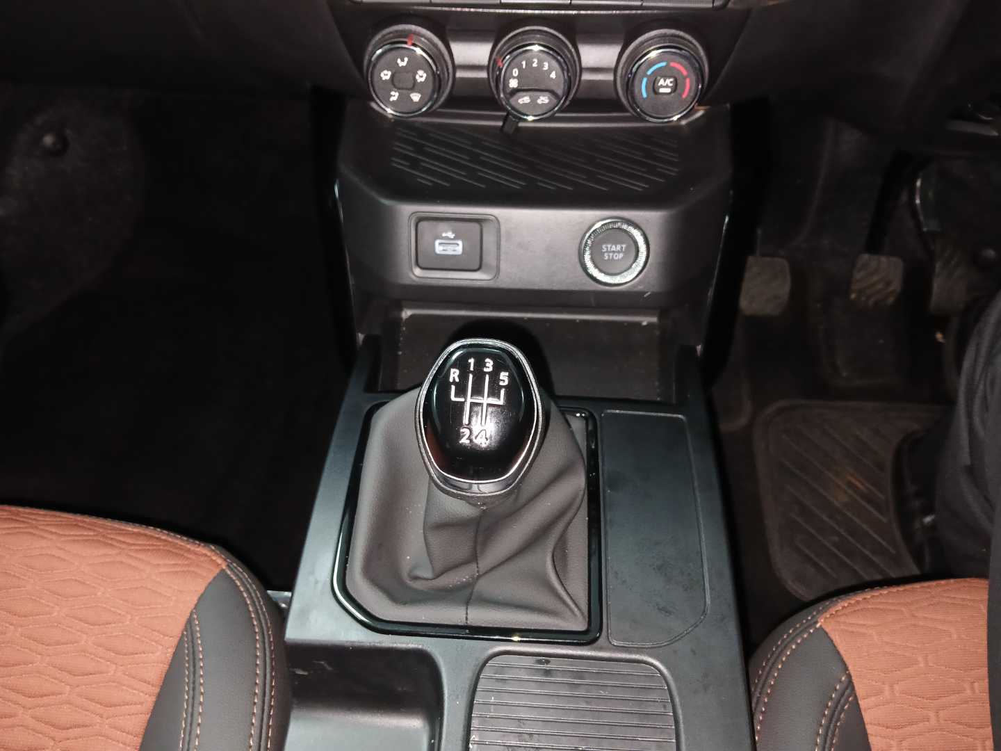 f1c96dd3-8c48-4537-85ca-80b78904d84a