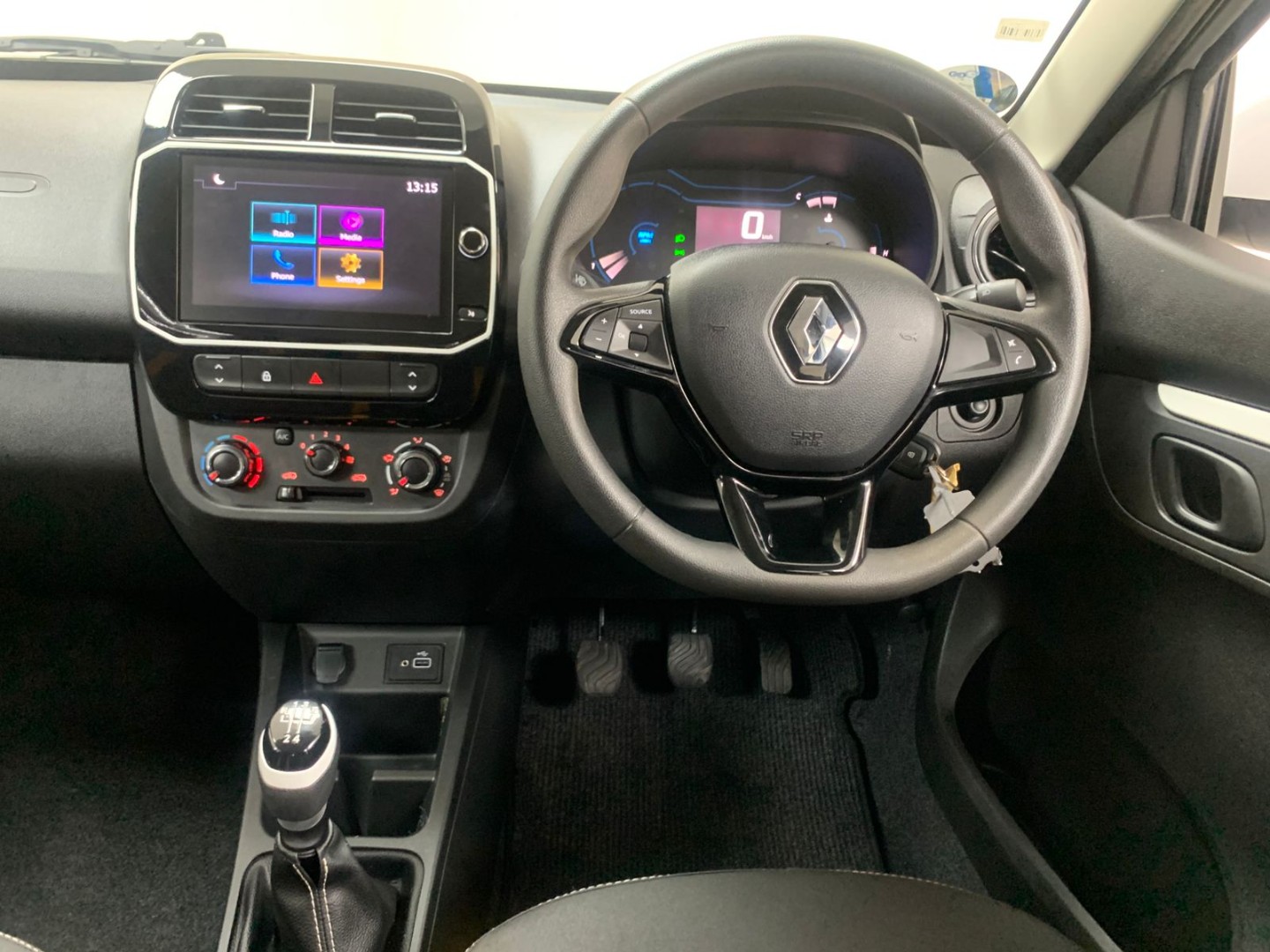 0f1aa5cf-8f36-4aea-ac95-e6b09778ae1d