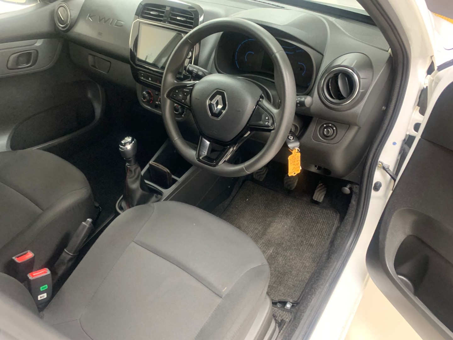 1ad4350e-52db-43c1-9e07-06bffb245110