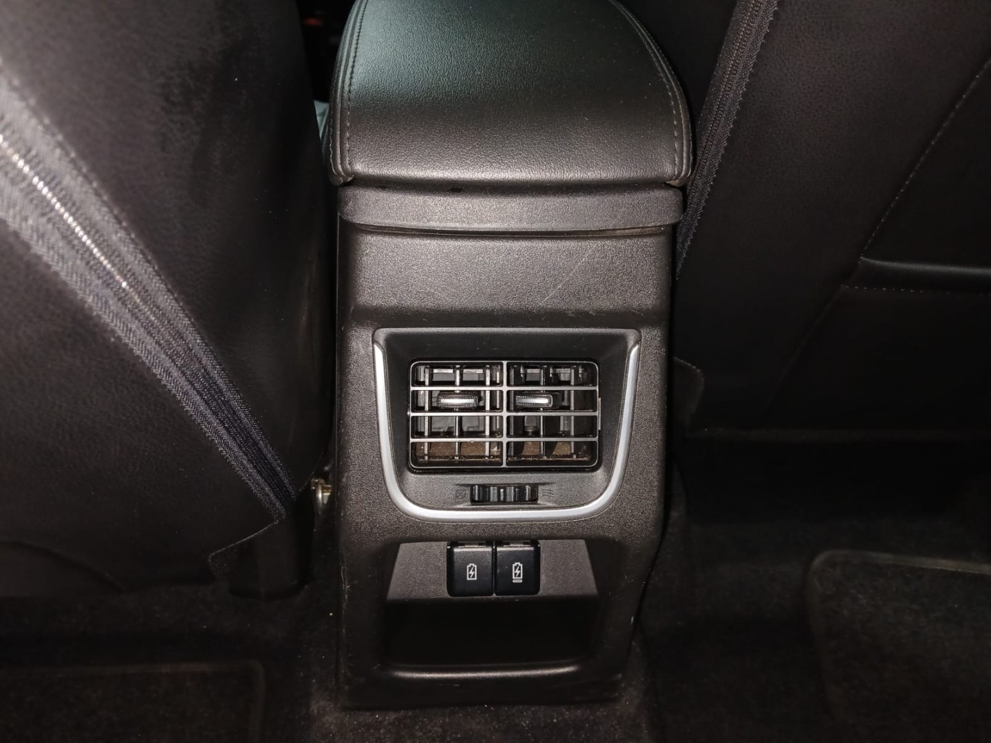 28f66e15-5639-455d-9a05-e0a8926d4416