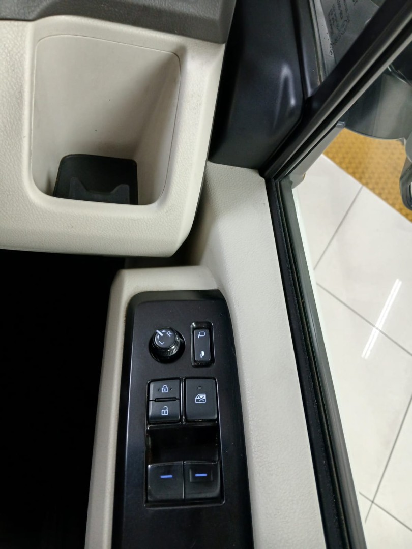 a60ad05f-4ea8-4928-8d76-3923f5161f43