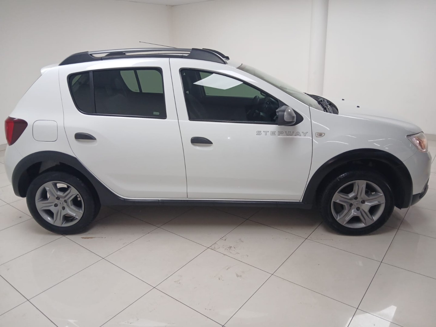 c5502d14-3356-4b29-94df-cc190b080bb9