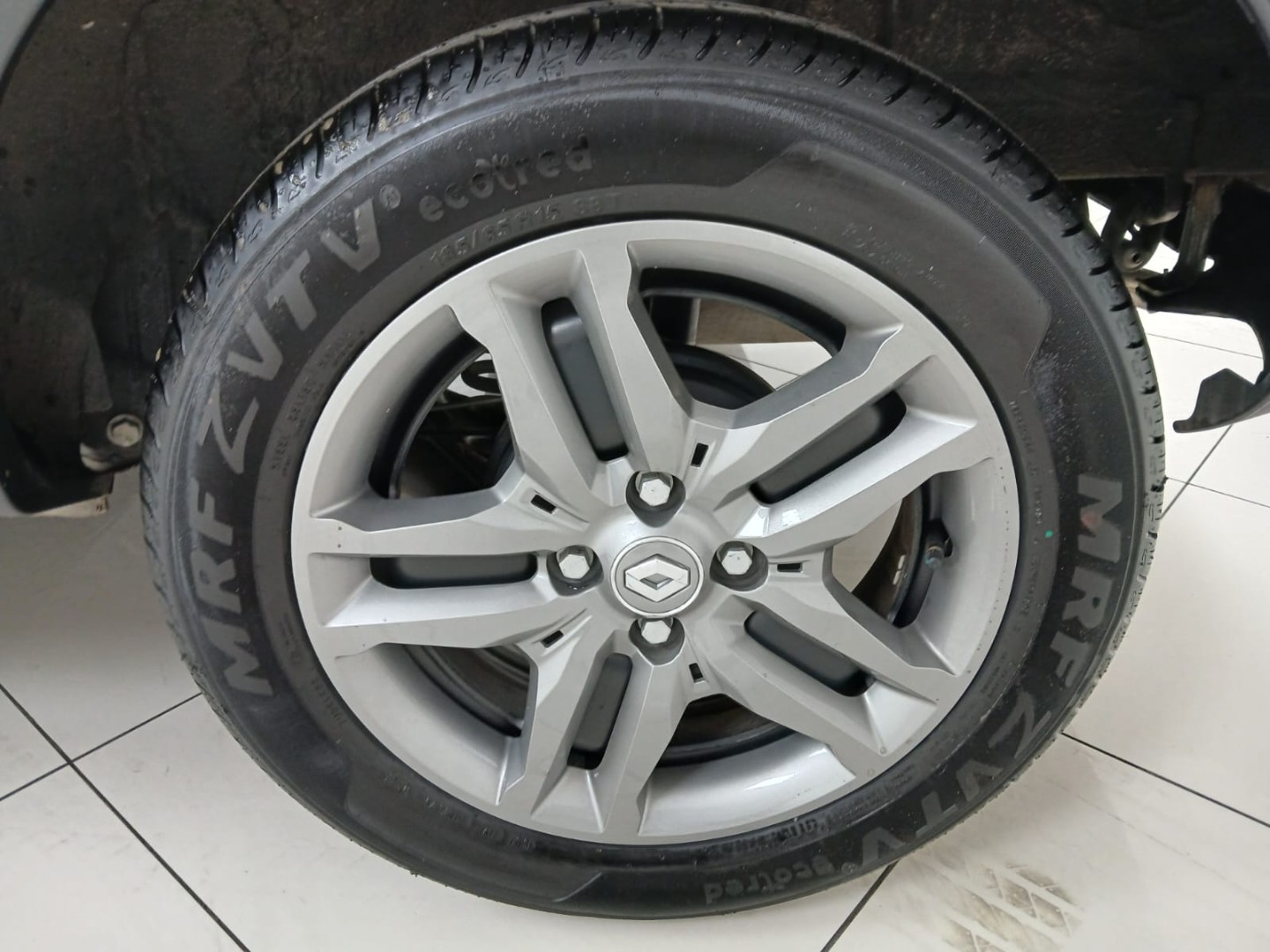 c595ed08-6561-43cd-a58f-0acafe9b689a