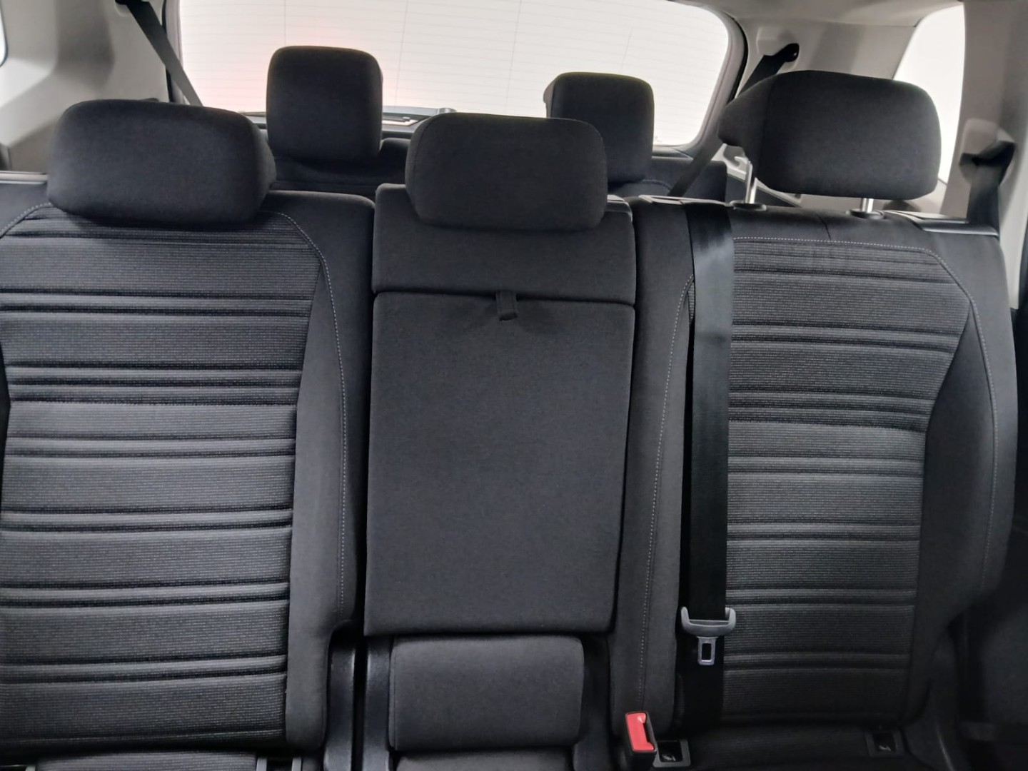 e220954d-4021-4185-a879-79b34e52cf4d