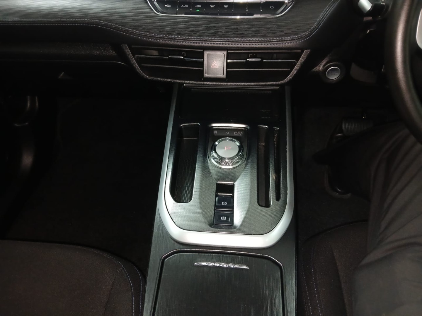 f5d8ca2d-e3bd-46e1-b04c-e9ecc52169f2