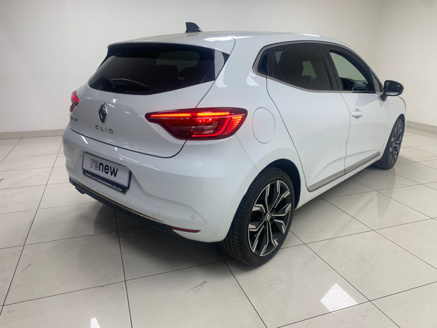 2166daf0-aa08-4a68-8d22-a914e24b0884