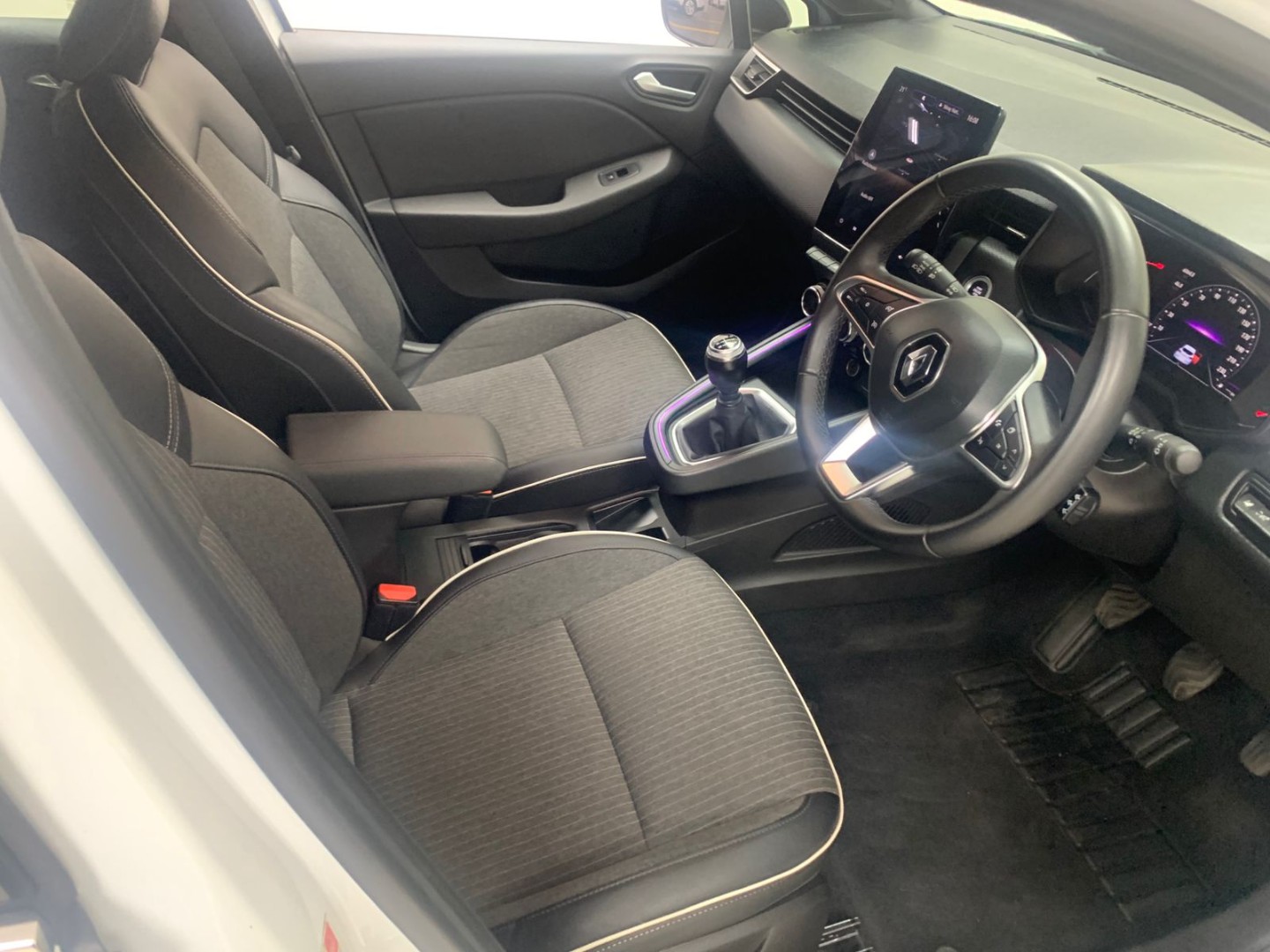 3382d6c6-3bad-44f6-830f-c74c2ae8e425