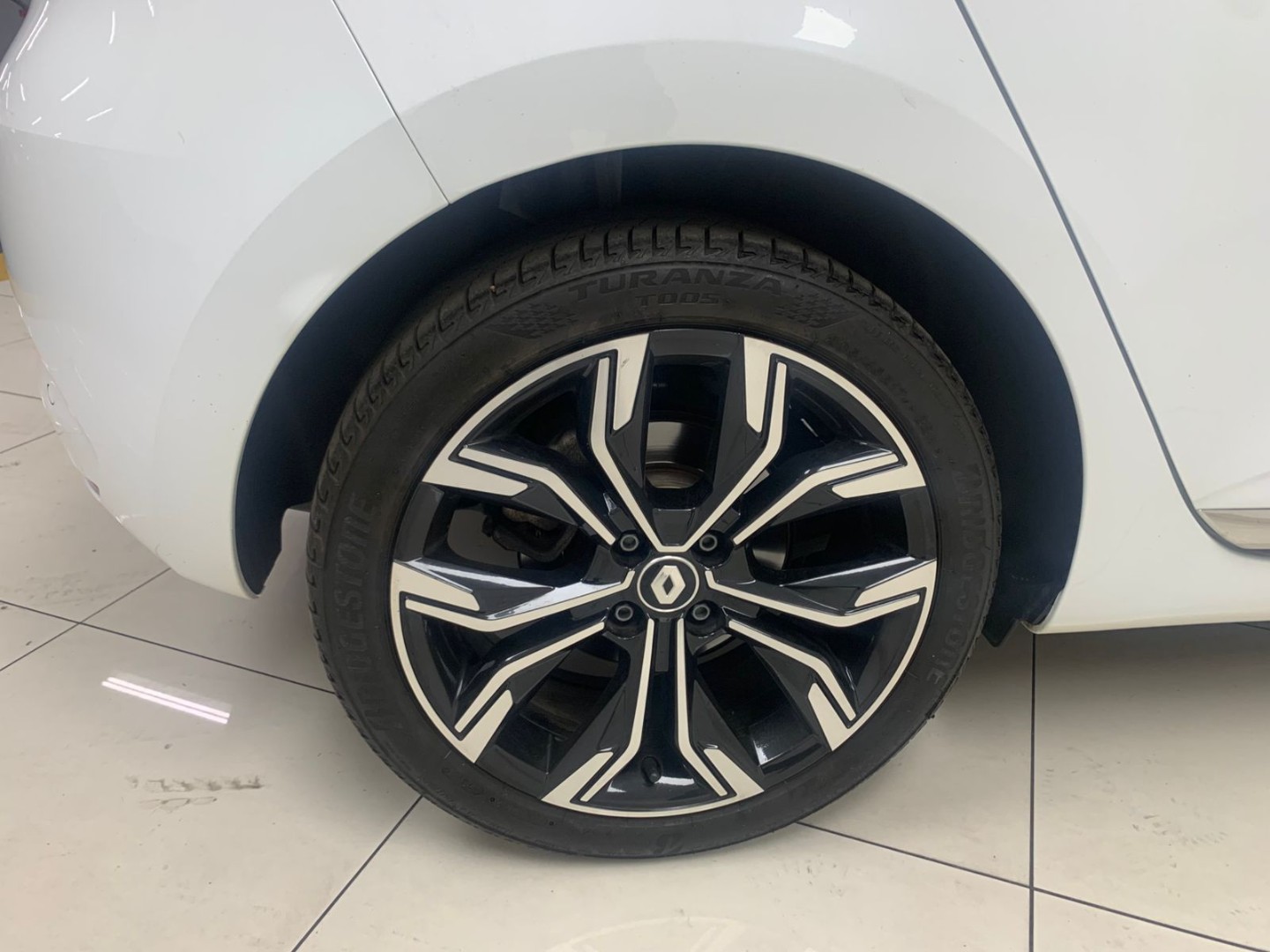 b98009bc-4ea3-4c89-a237-4df933594d1a