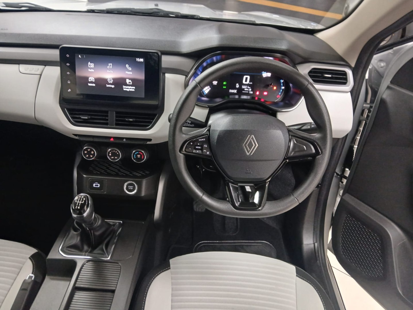 1ae4bd31-3753-4a16-b11c-357e3f351190