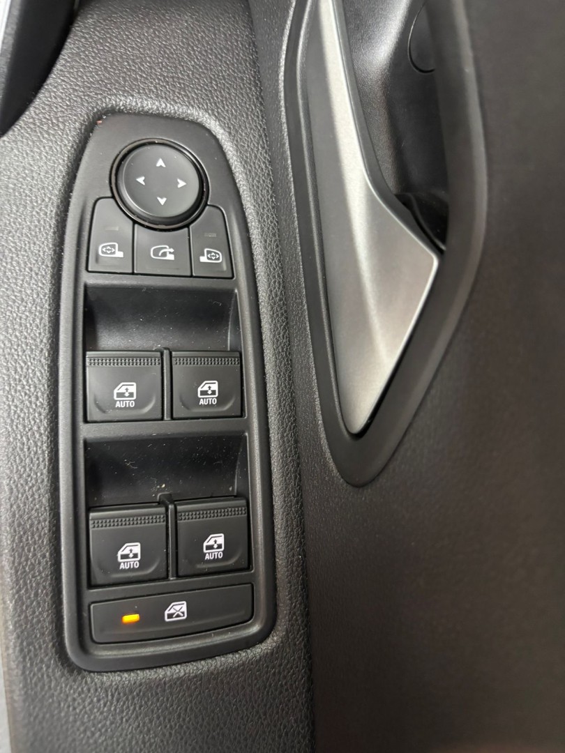 23e105ec-b7b9-4ba5-bef6-36f69851e6fc