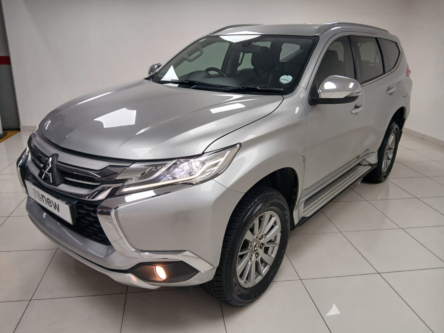 33e7e6b4-8180-4f5c-968d-39eab8d55a3a