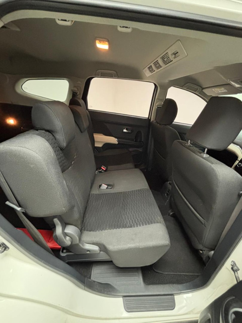 593ff040-7982-401b-985e-0009443d7172