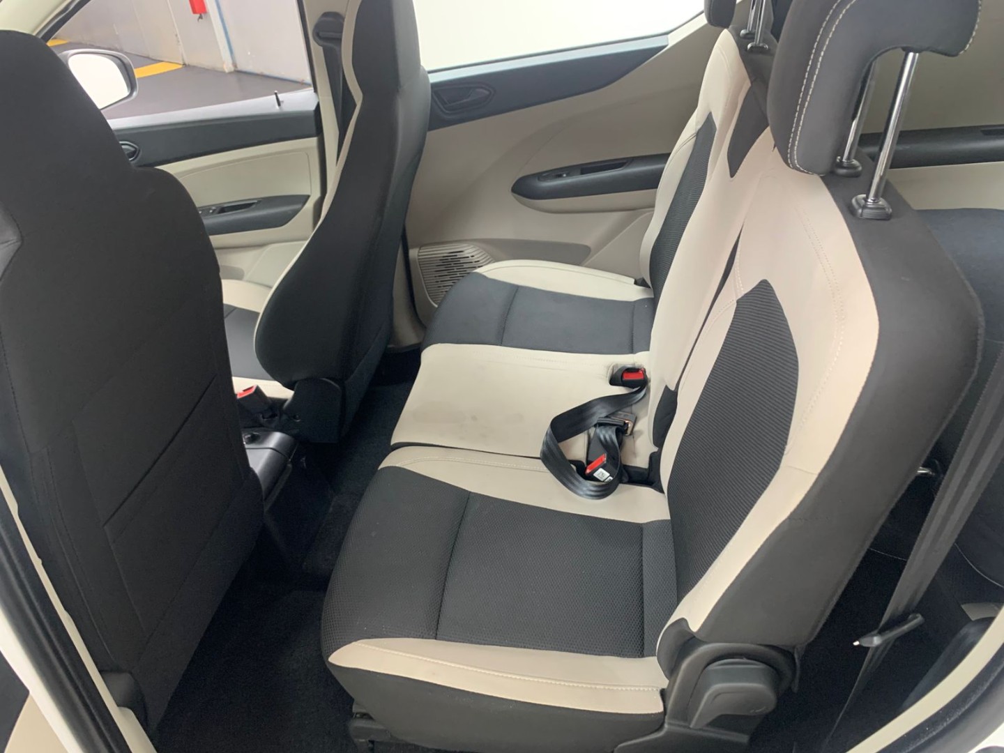 7fca2fbf-a596-4332-ab12-e36702fa1cd1