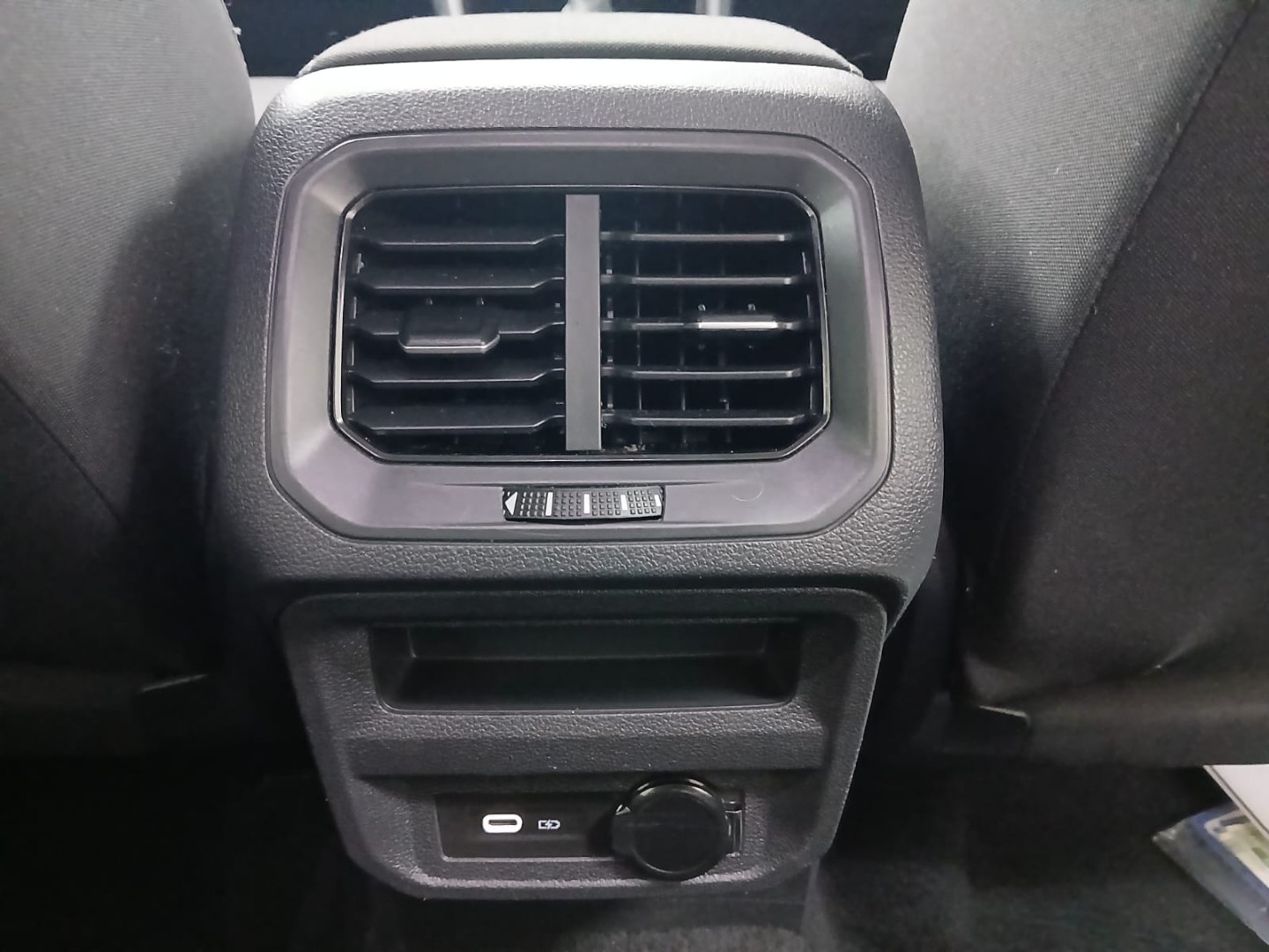 a084be1b-158a-4ed0-a885-6b83d2b5eb77