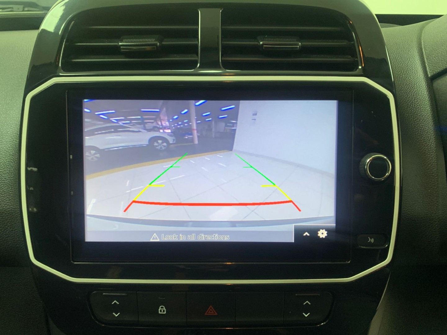 ad891e31-3275-4b3b-a903-116736a20416