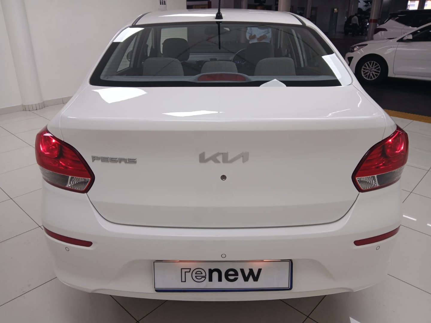 b8f2ee84-ad54-462c-92ef-a2013b582e7f