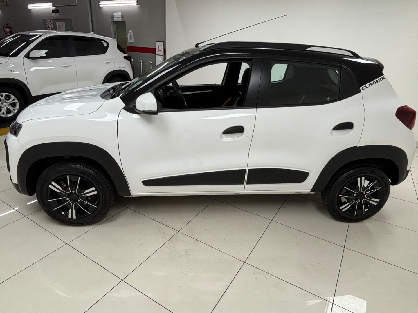 bb92423f-fb89-4ffd-9964-72908a618bd2