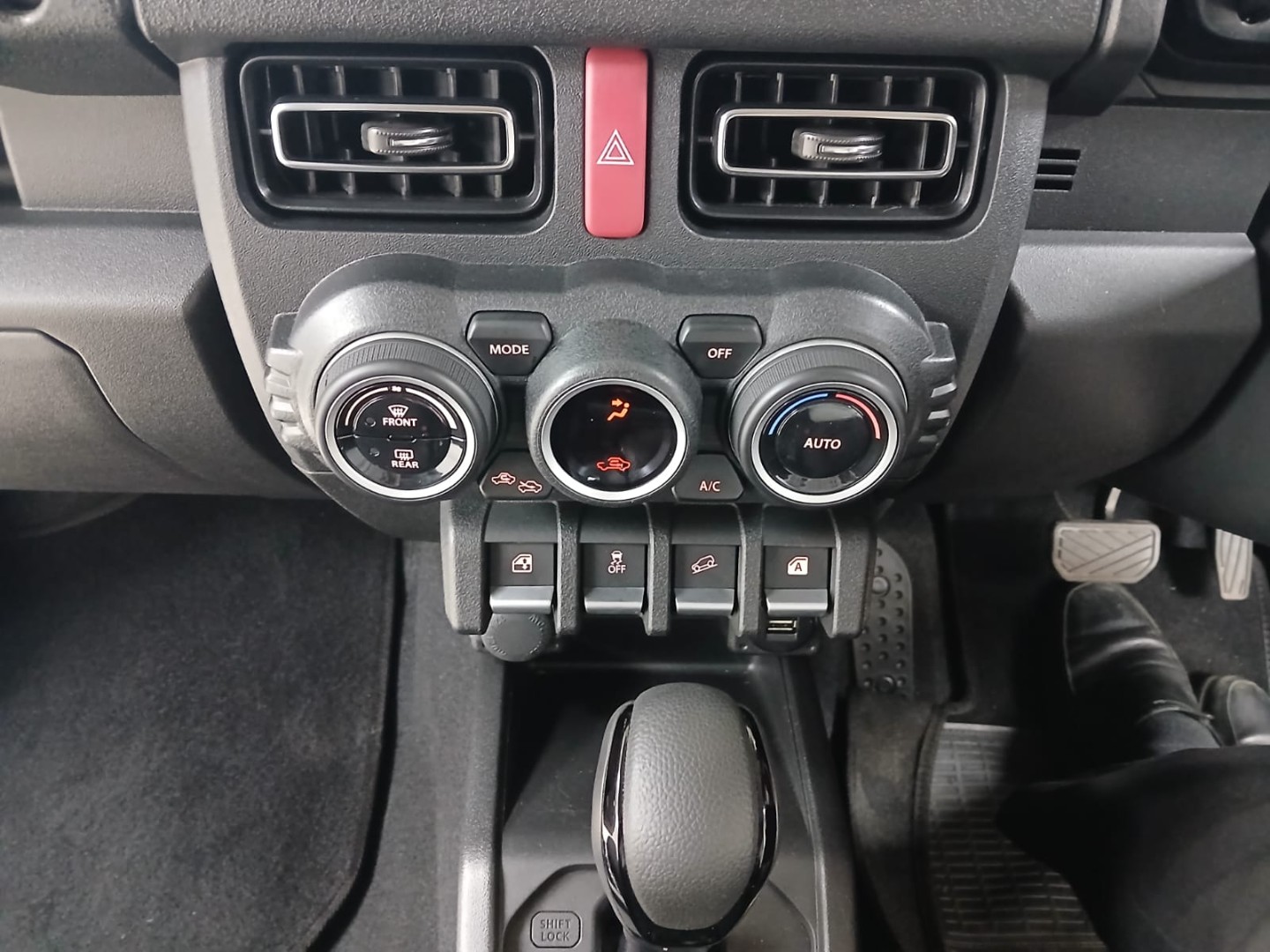 cae702a3-cb9e-4a6f-ae6f-f9ab367e639a