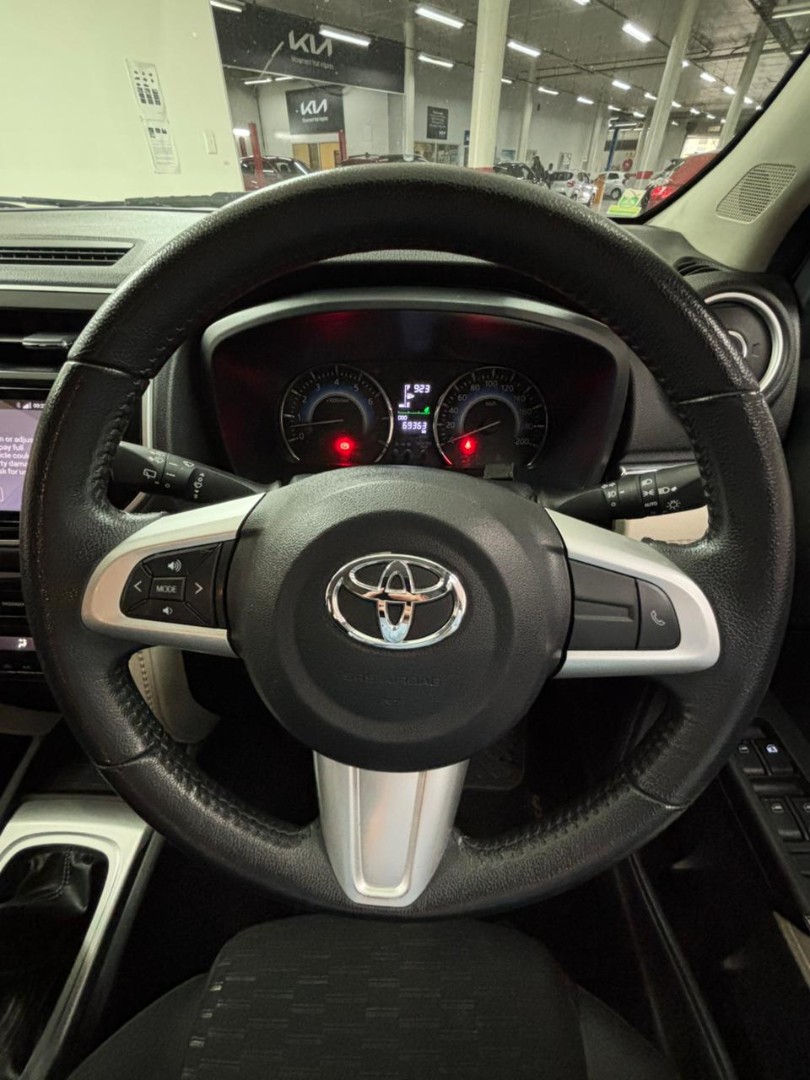 de27df81-4474-4783-b201-09d1ba27512f