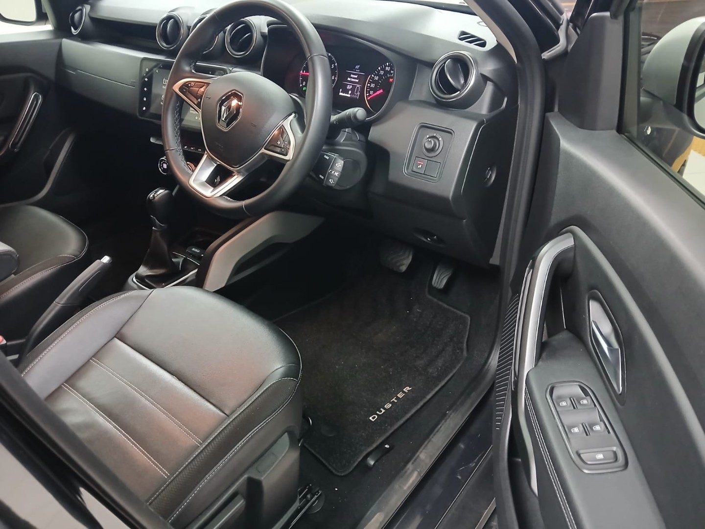 e2465ce1-17b0-4d26-a3e6-45a00367516d