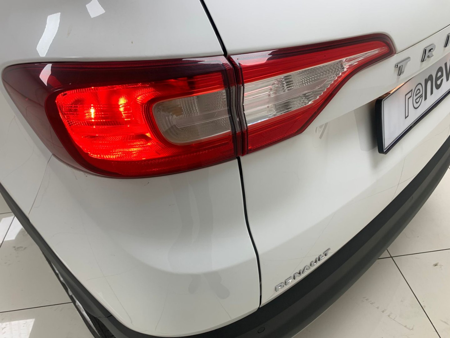 fa9693e9-12e2-4d56-b762-3a3b884e623f